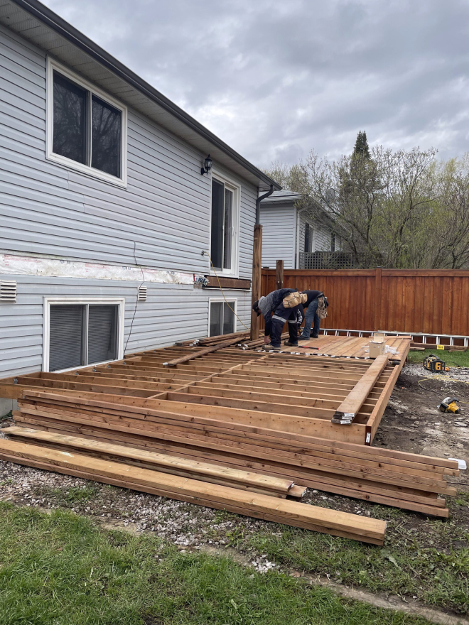 markham Perfect Outdoor Spaces With Custom Decks in Markham